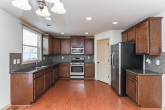 3258 Sag Harbor Ct NE in Buford, GA - Foto de edificio - Building Photo