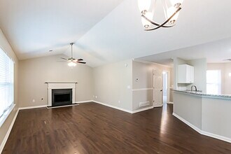 4801 Lake Park Terrace in Acworth, GA - Building Photo - Building Photo