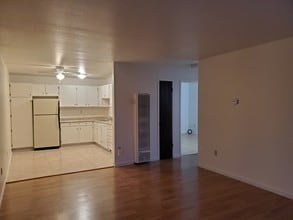 13 Monte Vista Dr, Unit Monte Vista in Monterey, CA - Building Photo - Building Photo