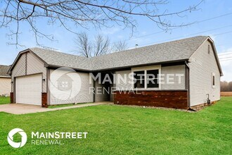 3253 Cherry Lake Rd in Indianapolis, IN - Building Photo - Building Photo