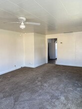 1008 Lake Ave in La Grande, OR - Building Photo - Building Photo