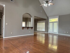 3200 Mossy Creek Dr in Little Rock, AR - Building Photo - Building Photo