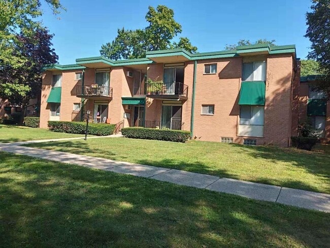 property at 1830 Axtell Dr