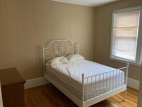 51 Huxley Ave in Providence, RI - Building Photo - Building Photo