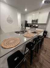 Room in Townhome on Spotted Leaf Wy in Austin, TX - Building Photo - Building Photo