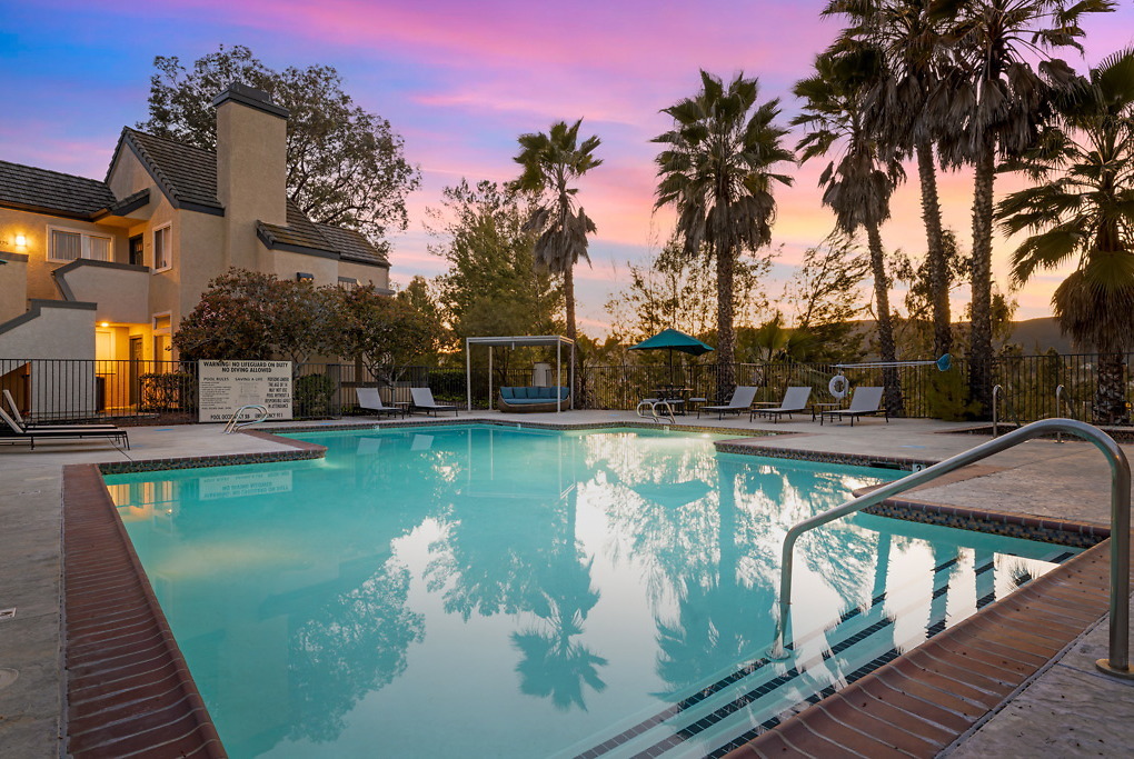 Carmel Summit in San Diego, CA - Building Photo