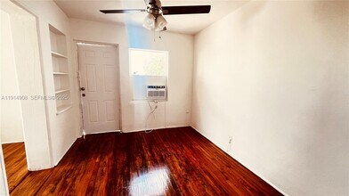 1845 Bay Rd in Miami Beach, FL - Building Photo - Building Photo