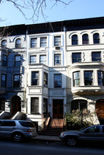 116 W 80th St in New York, NY - Building Photo - Building Photo