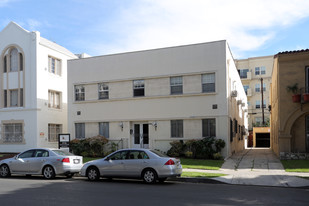 660 S Cloverdale Ave Apartments