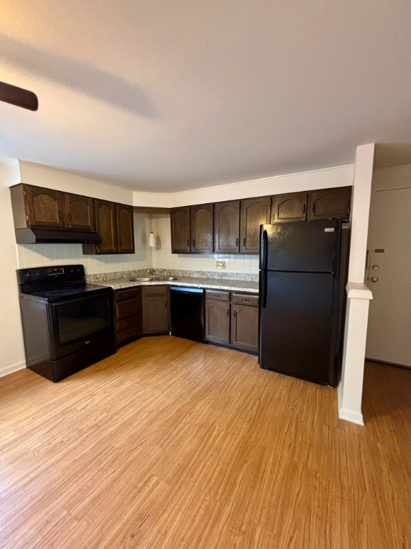 110 Losson Rd