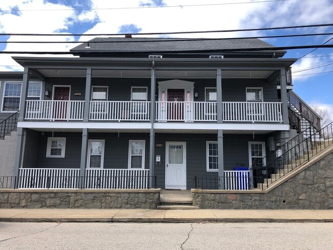 46 Phenix Ave, Unit 46