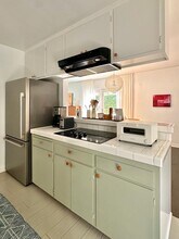 927 Marine Ave in Manhattan Beach, CA - Building Photo - Building Photo