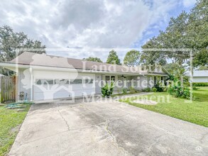 2926 Forestgreen Dr S in Lakeland, FL - Building Photo - Building Photo