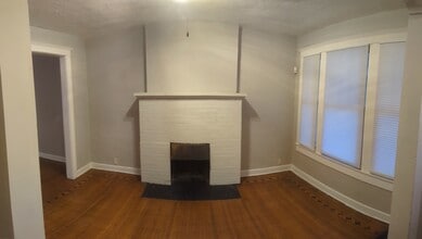 502 Woodruff Place Middle Dr in Indianapolis, IN - Foto de edificio - Building Photo