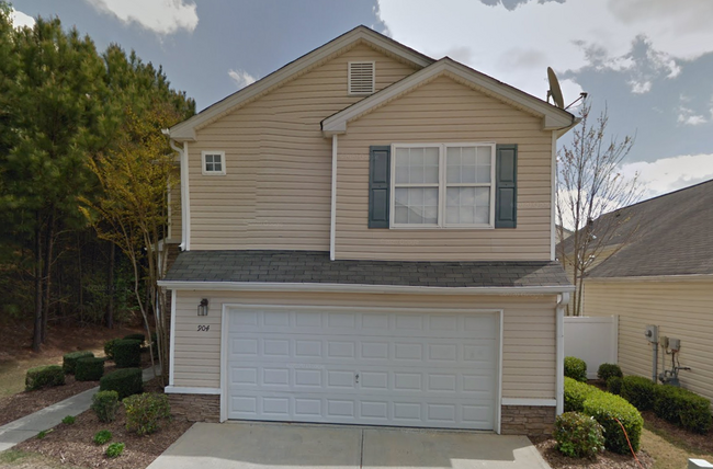 904 Windcroft Cir NW
