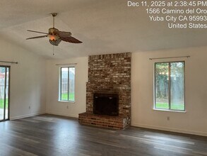 1566 Camino del Oro in Yuba City, CA - Building Photo - Building Photo