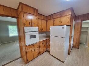 1125 Crestview Dr in North Augusta, SC - Building Photo - Building Photo