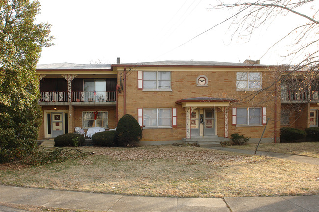 327-331 Idlewylde Dr in Louisville, KY - Building Photo - Building Photo