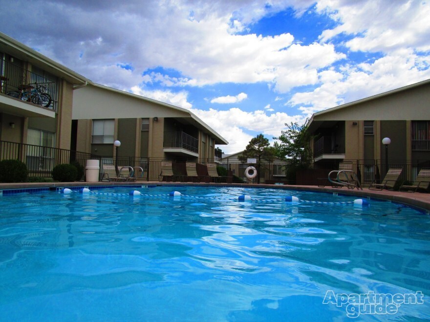 North Park Apartments in Albuquerque, NM - Building Photo