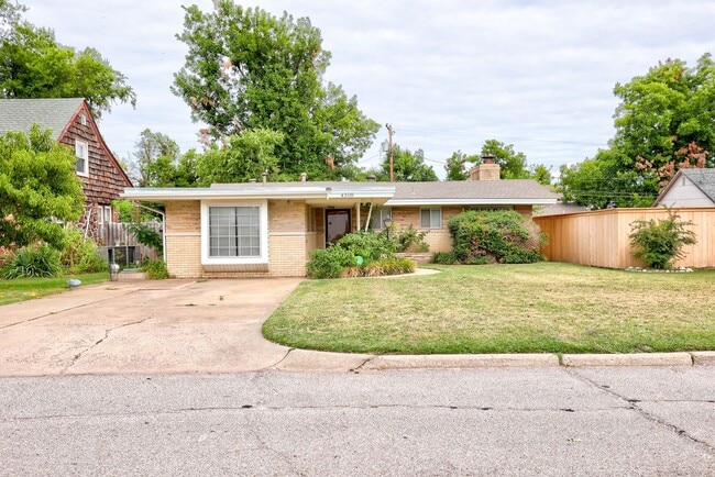 property at 4308 N Wheeler Ave