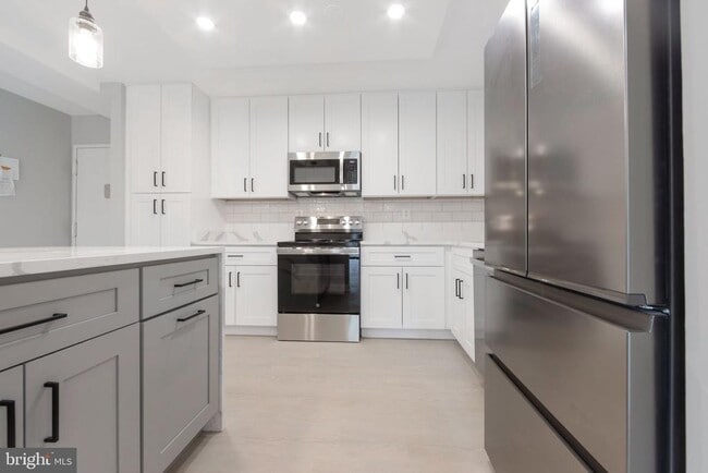 property at 205 Yoakum Pkwy