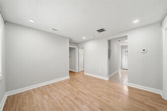 1094 Osborne St SW in Atlanta, GA - Building Photo - Building Photo