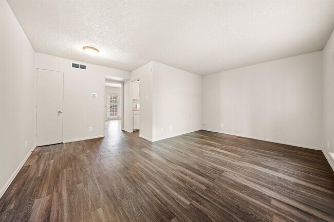 2314 Parker Ln in Austin, TX - Building Photo - Building Photo