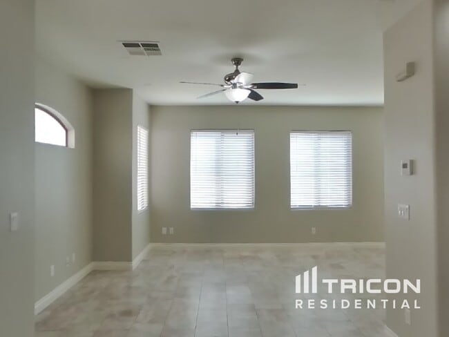616 Ryan Peak Ln in Henderson, NV - Building Photo - Building Photo