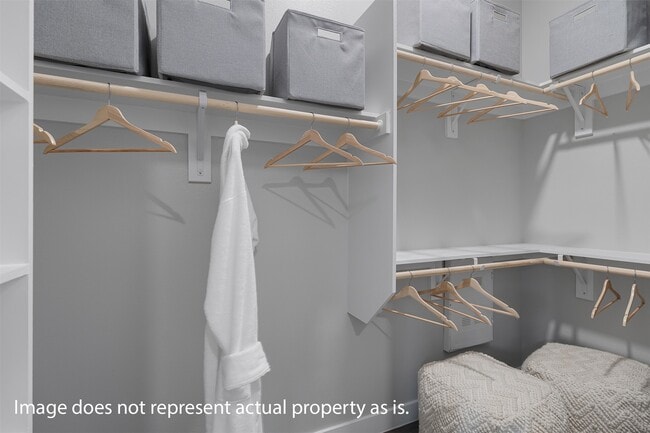 7137 Black Beaver Cir in Fort Worth, TX - Building Photo - Building Photo