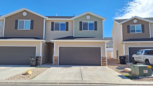 property at 3062 225 E