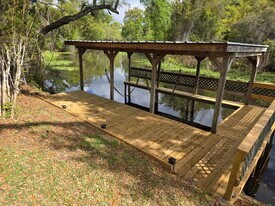 16129 County Road 448 in Tavares, FL - Building Photo