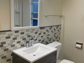 1022 N Menard Ave in Chicago, IL - Building Photo - Building Photo