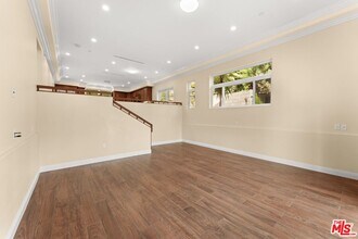 1630 Bridgeport Dr in Los Angeles, CA - Building Photo - Building Photo