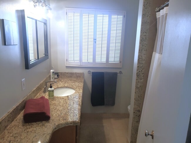 8237 E Lewis Ave in Scottsdale, AZ - Building Photo - Building Photo