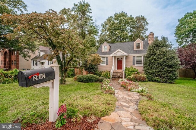 2900 Monroe Pl in Falls Church, VA - Building Photo - Building Photo