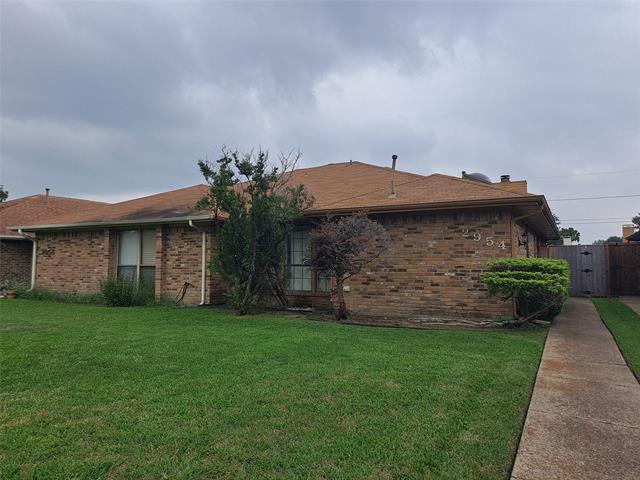 2954 Allister St in Dallas, TX - Building Photo