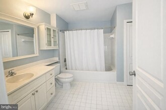 5575 Seminary Rd in Falls Church, VA - Building Photo - Building Photo