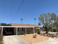 42280 Kansas St in Palm Desert, CA - Foto de edificio - Building Photo