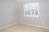 8214 Malin Ct photo'