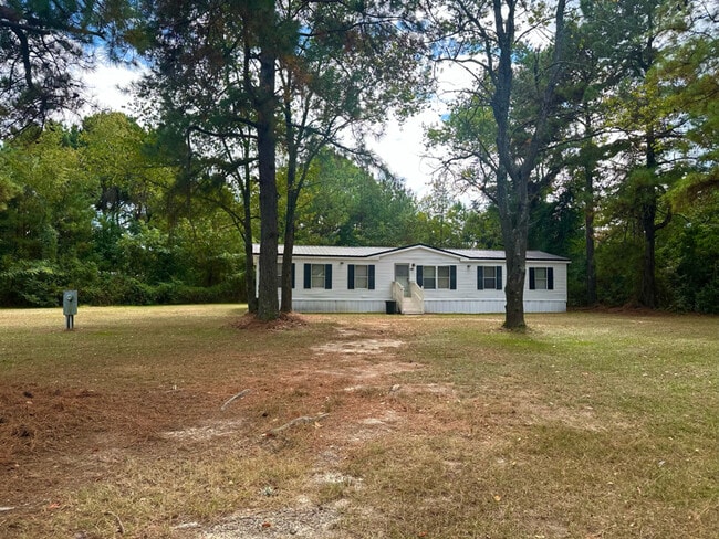 2610 Crane Ln in Darlington, SC - Building Photo - Building Photo