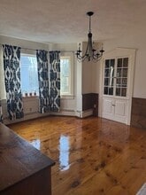 12 Mayhew St in Hopkinton, MA - Building Photo - Building Photo