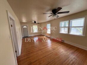 1919 S Duluth Ave in Sioux Falls, SD - Building Photo - Building Photo