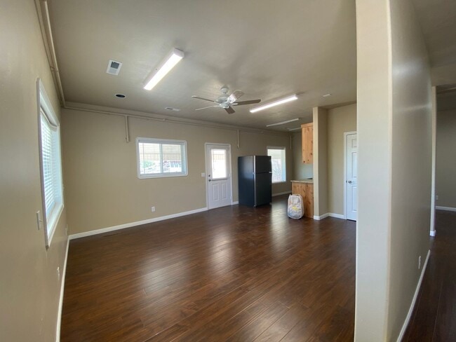 1045 Canyon St in Hildale, UT - Building Photo - Building Photo