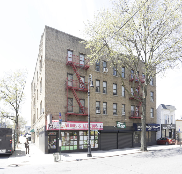 283 E 234th St in Bronx, NY - Building Photo