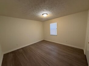 116 Lake Dr in Athens, GA - Building Photo - Building Photo