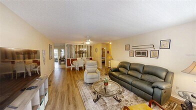 8741 SW 96th Ln in Ocala, FL - Foto de edificio - Building Photo
