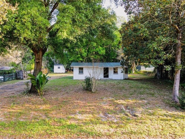 property at 107 Earls Ln