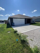 85 SE 451st Rd in Warrensburg, MO - Building Photo - Building Photo