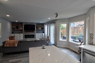 940 223rd Pl NE in Sammamish, WA - Building Photo - Building Photo