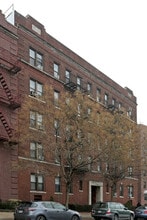 3083 Crescent St in Astoria, NY - Building Photo - Building Photo